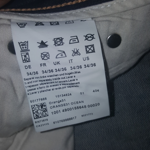 Hugo Boss denim - Picture 2 of 4